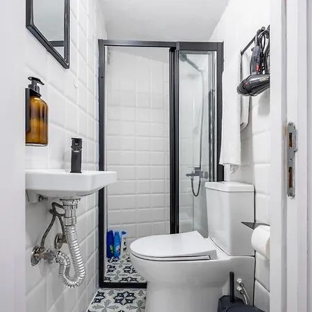 Huq Apartment