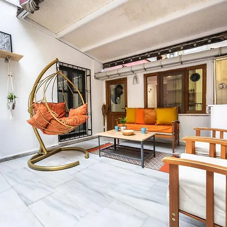 Apartment Huq